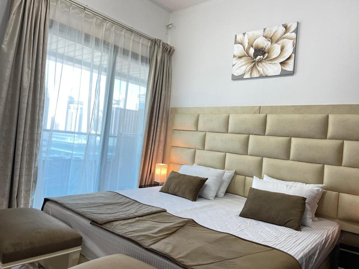 Private Gorgeous Room With Marina View With Shared Kitchen Dubaï Extérieur photo