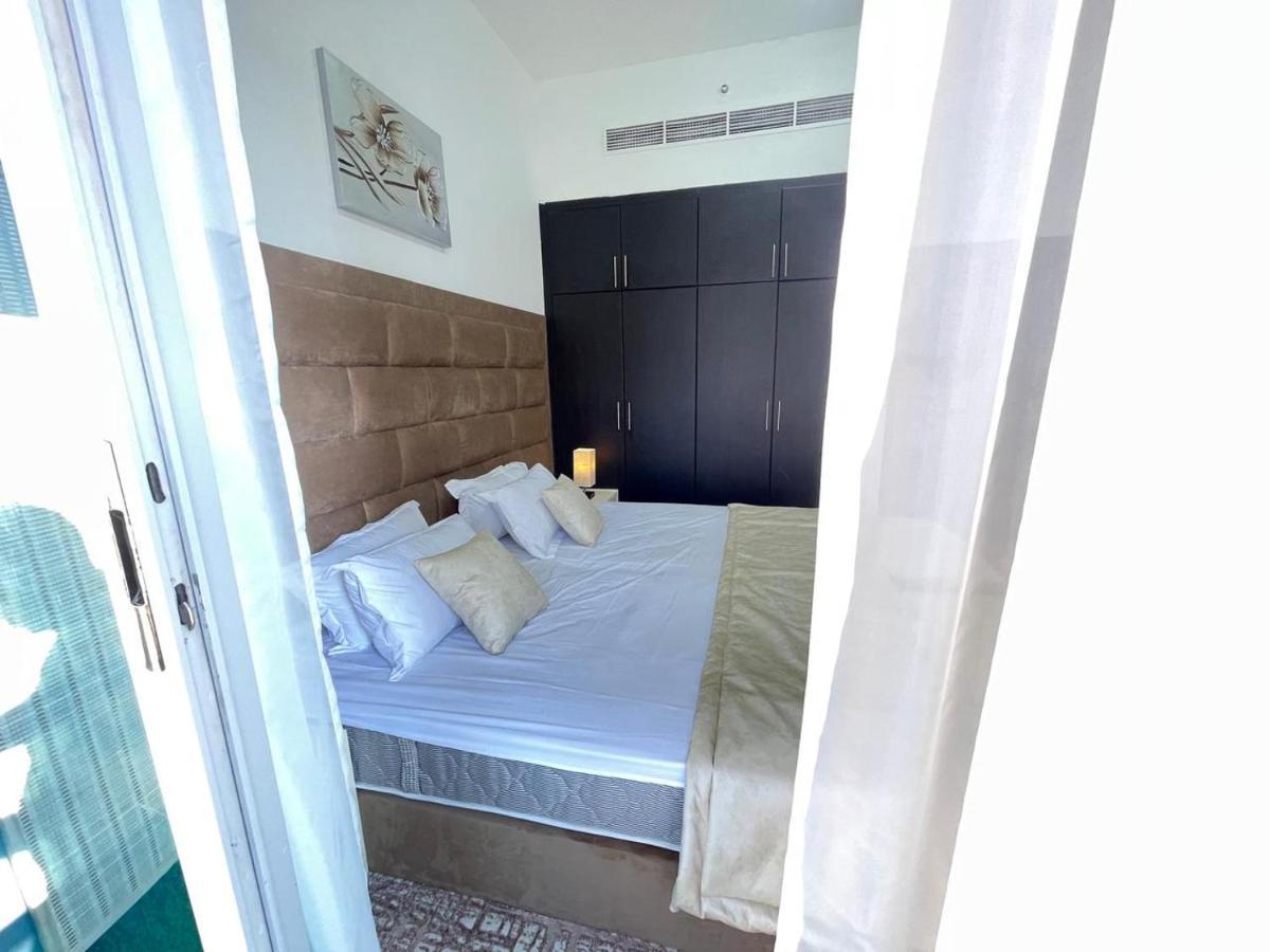 Private Gorgeous Room With Marina View With Shared Kitchen Dubaï Extérieur photo